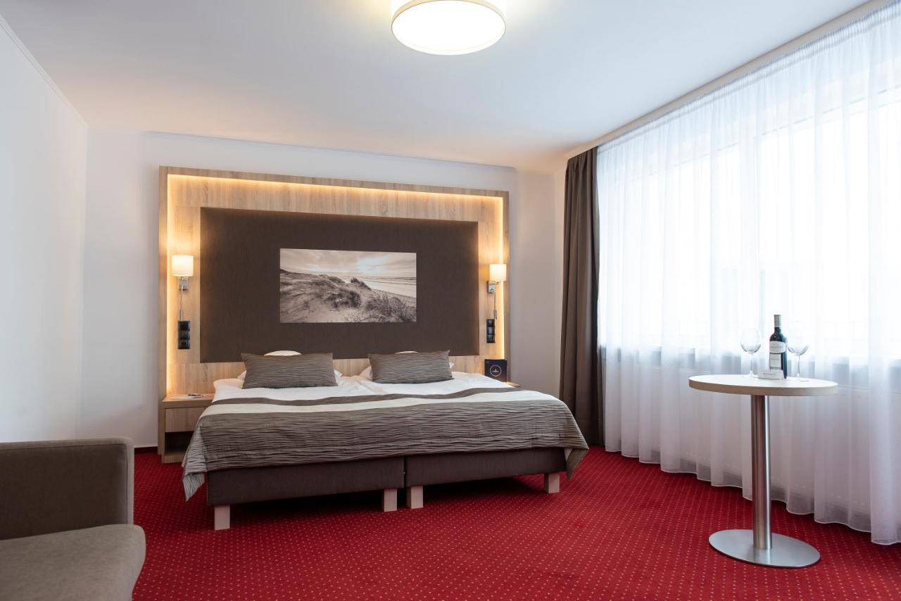 Hotel Unitral Spa W Mielnie Mielno  Eksteriør billede