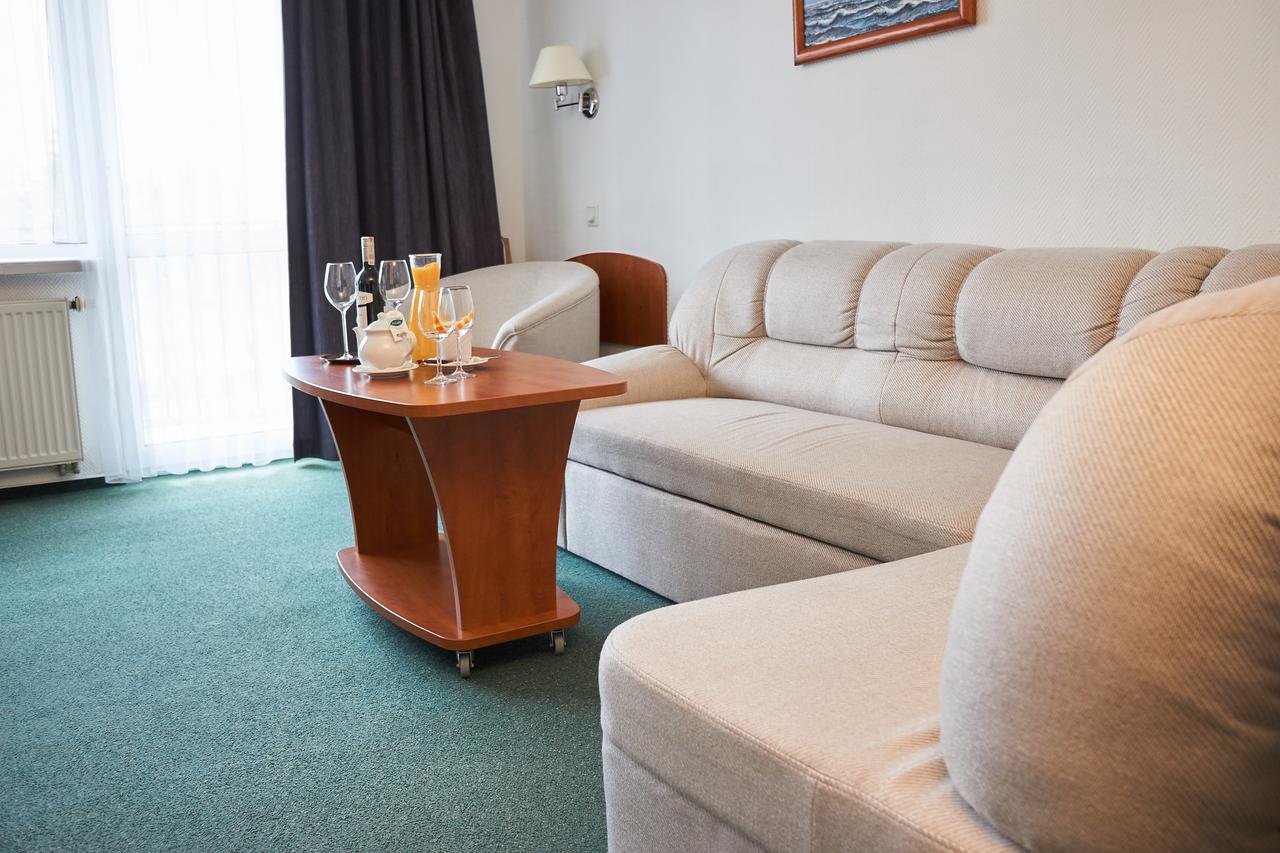 Hotel Unitral Spa W Mielnie Mielno  Eksteriør billede